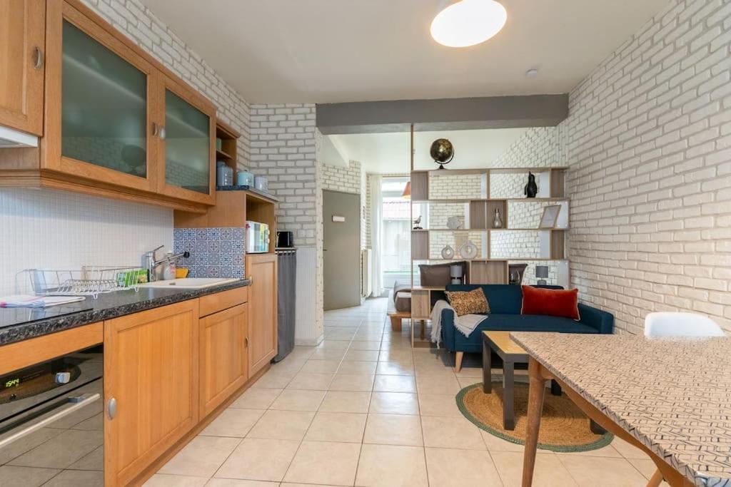 Le Graphite Apartment Auboue Exterior photo